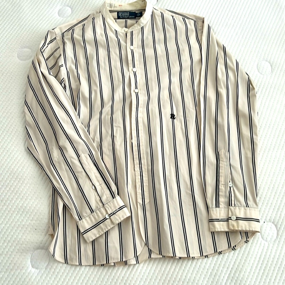 Polo Ralph Lauren
Polo Pony collarless shirt